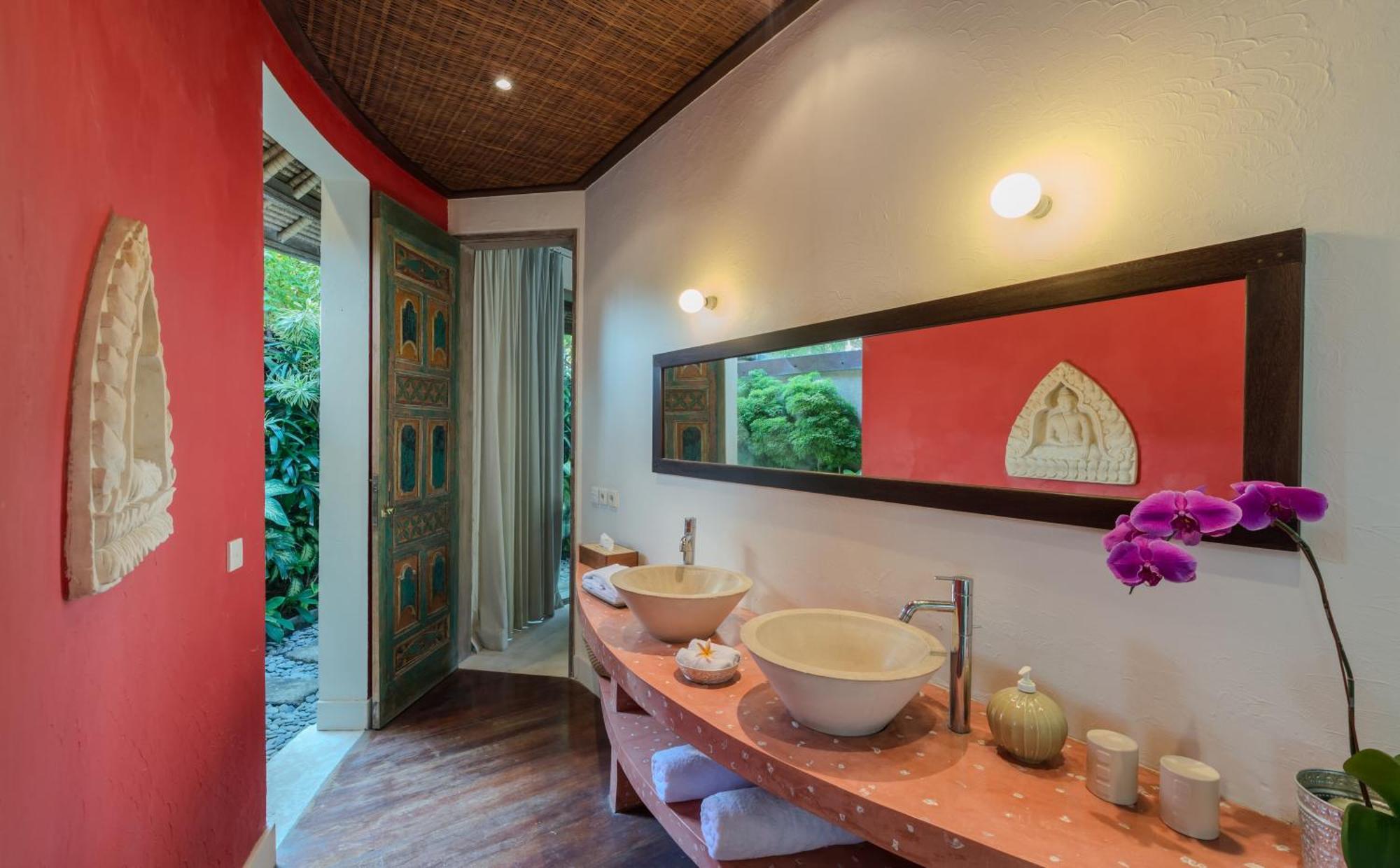 Villa Tirta Naga Bali Seminyak Esterno foto