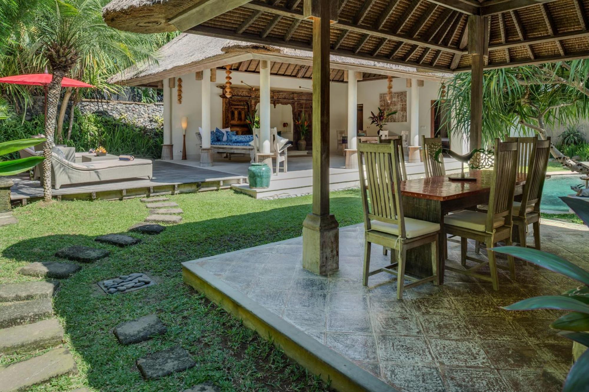 Villa Tirta Naga Bali Seminyak Esterno foto